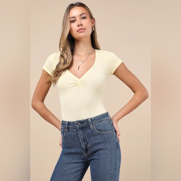 Lulus Textured Ribbed Ruched Bodysuit - Banana - Picture 5 of 7